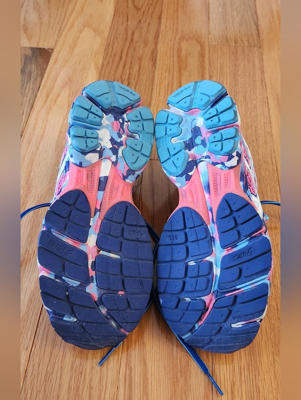 ASICS Mesh Running Shoes - Picture 6 of 7